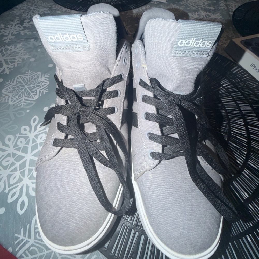 Adidas Men’s Size 10.5 Adidas Daily 2.0 Great Condition